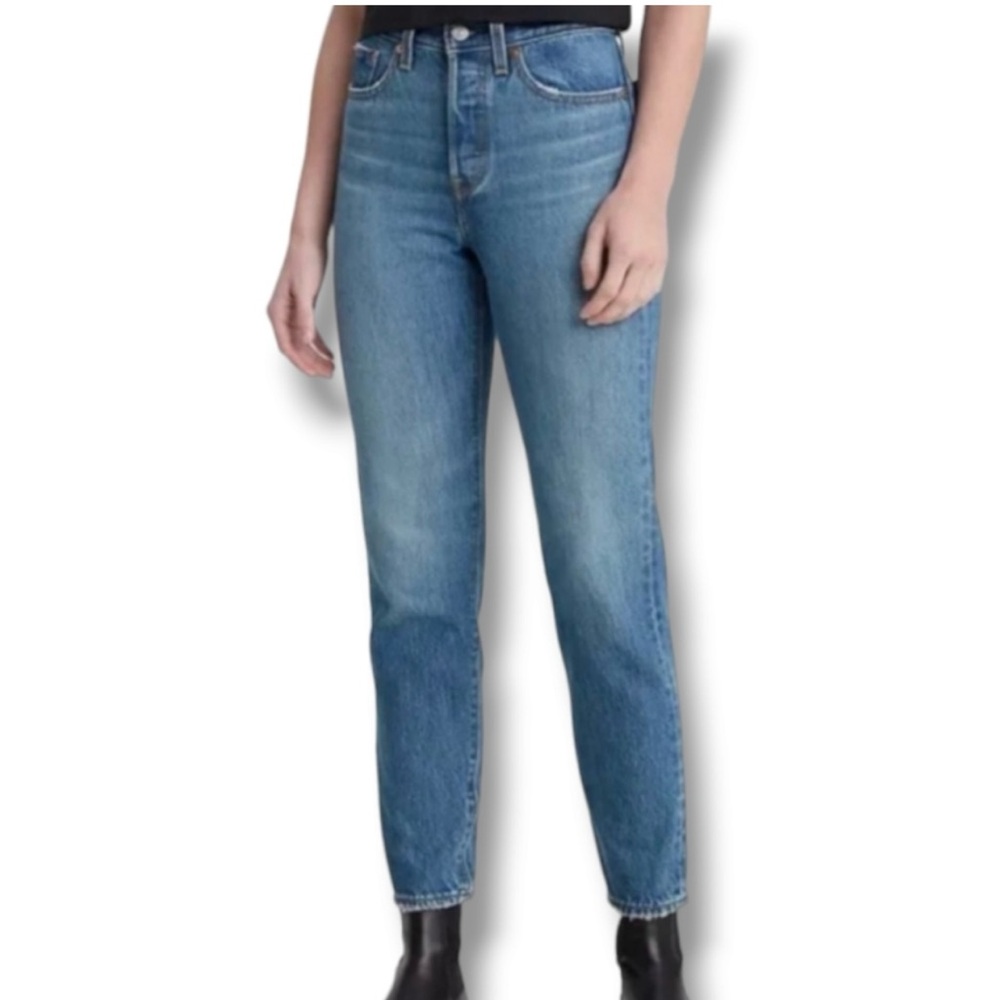Levi's Premium Denim‎ Wedgie Button Fly Blue Jeans Size 27